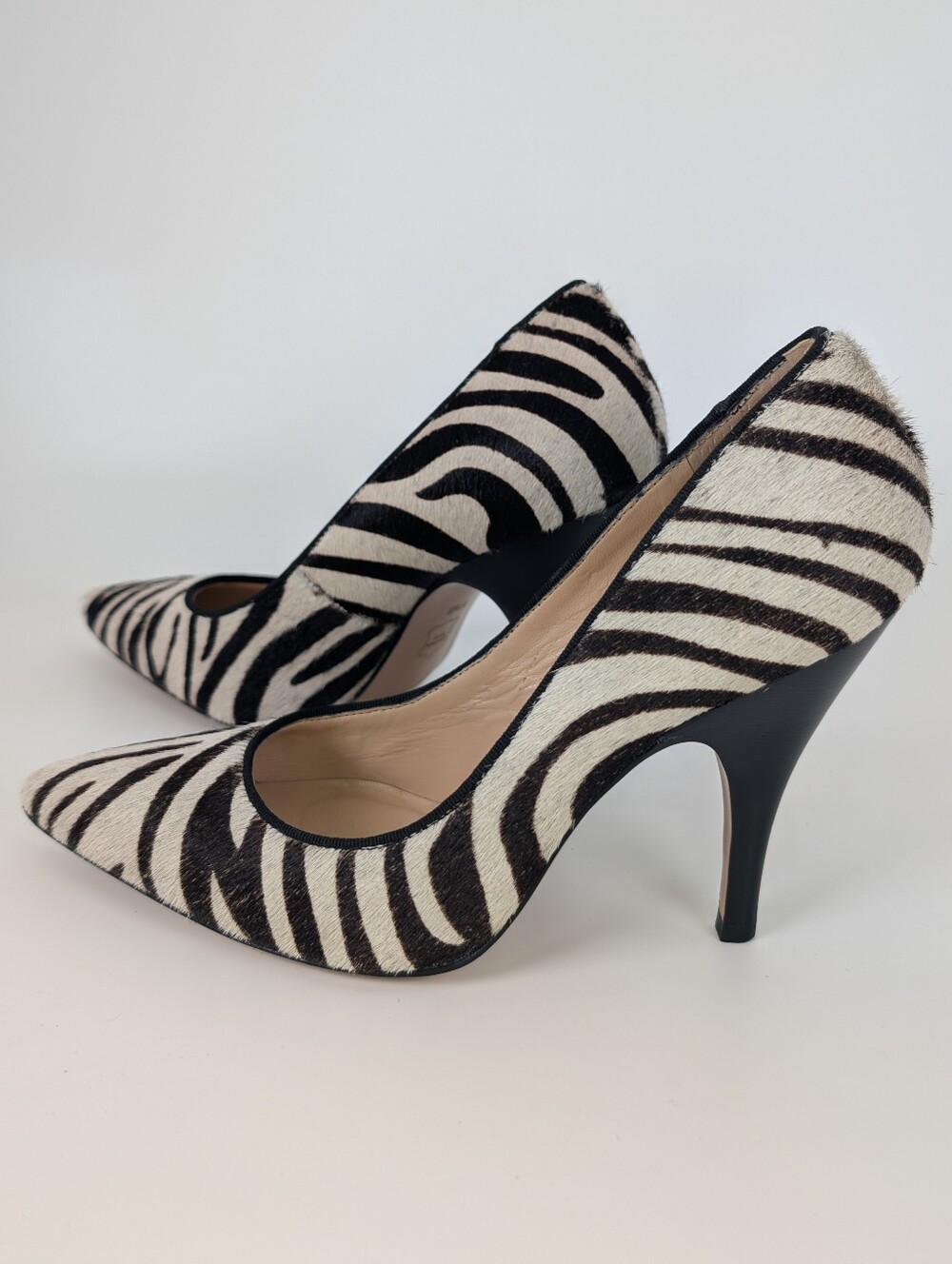 Talbots Zebra Leather Pointy Toe Pump Heels Brown Black White Cream Size 6.5
